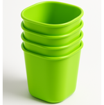 Detailed dimensions and weight information for the plastic glasses.