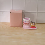 Packaging box of the romantic pen holder