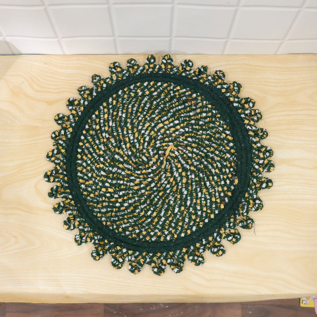 Round braided floor mat home use