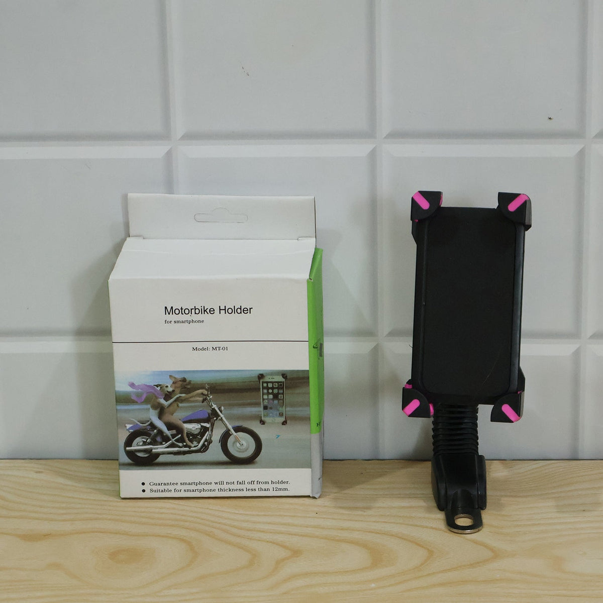 Live photo of plastic bicycle phone holder