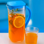 Leakproof plastic juice jug with secure lid for spill-free use