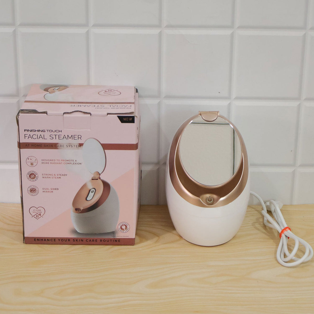 Live photo of electric facial steamer with mirror