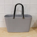 Shopping bag handle detail