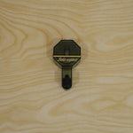 Rotating wall hook live photo
