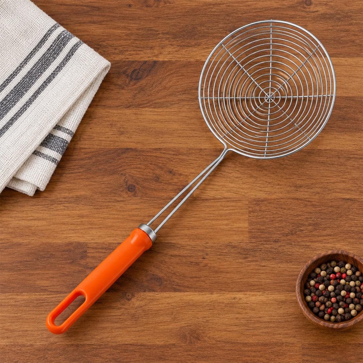 Strainer spoon handle view
