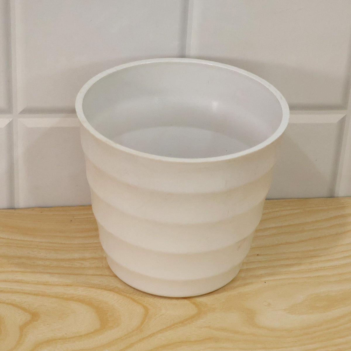 Decorative flower pot decor use