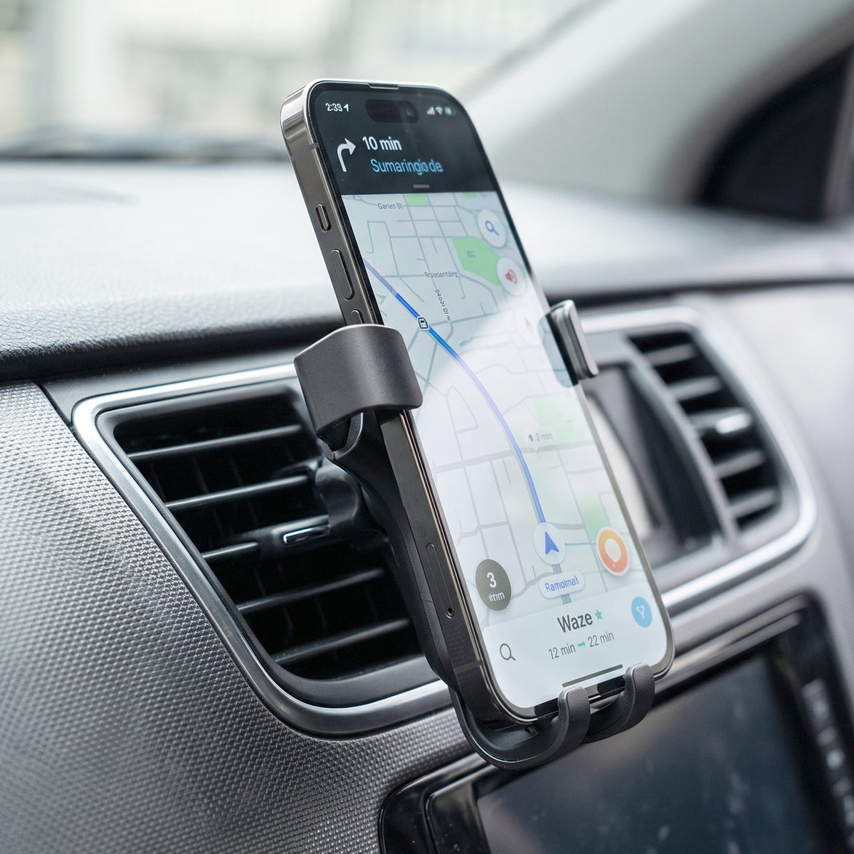 Vent clip on the back of the car phone mount