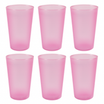 Close-up of the durable plastic material used in the plastic glass set.