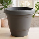 Reusable round planters with drainage for healthy plants